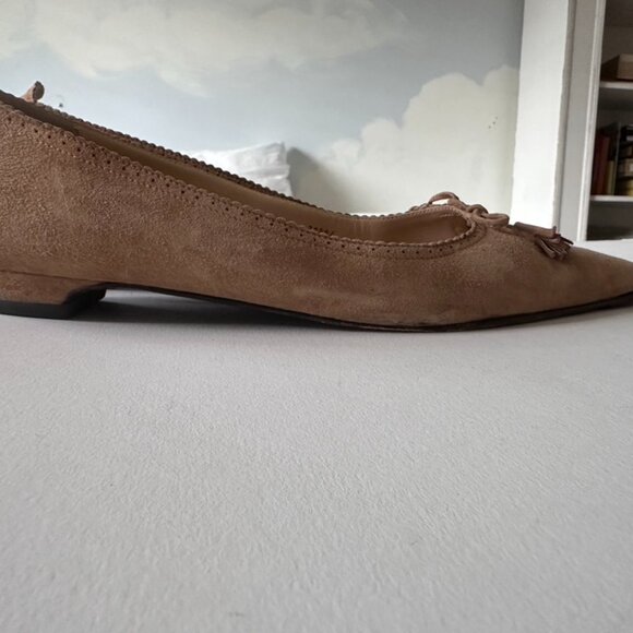 Size 12 J Crew Tan Suede Pointy Toe Flats - Picture 2 of 10